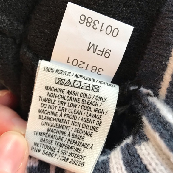 Y2K Victoria’s Secret PINK Nation PomPom Winter Hat Beanie. - Picture 5 of 5